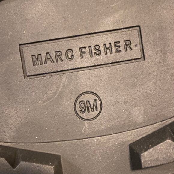 MARC FISHER NWOB Sashia Platform Combat Lace Up Boots Brown Suede Size 9 - Picture 9 of 9